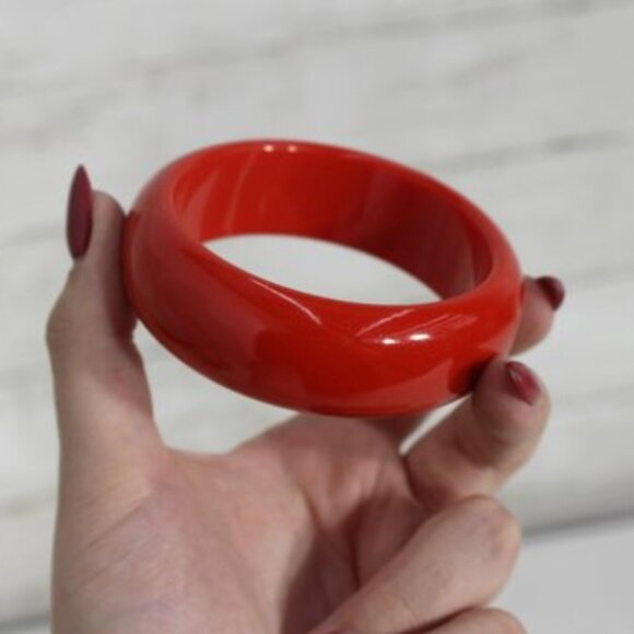 Vintage Red Bakelite-Style Bangles Chunky Gloss Finish - Picture 3 of 4